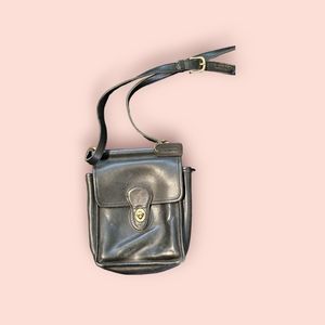 Vintage Coach crossbody